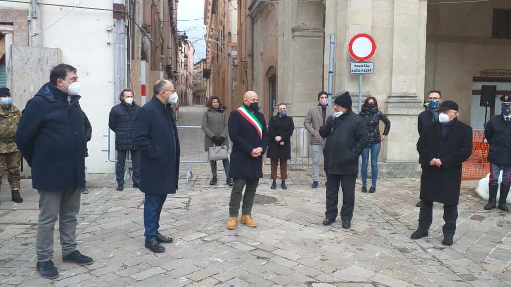 Camerino – Commozione per la riapertura di Corso Vittorio Emanuele a 4 anni dal sisma