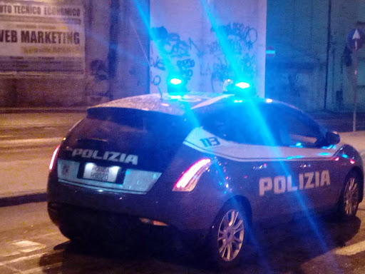 Pescara: cercano di rubargli l’orologio e lo accoltellano, 58enne finisce in ospedale