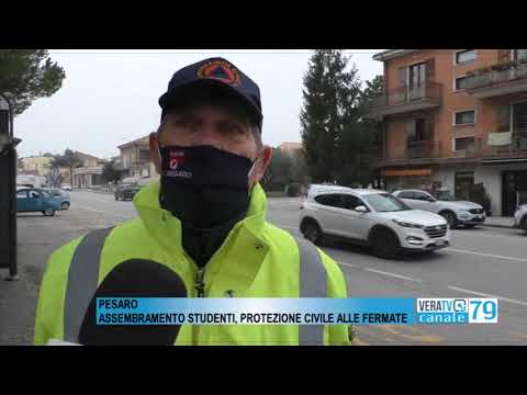 Pesaro – Assembramenti di studenti, in azione la protezione civile