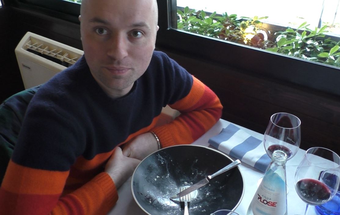 Pesaro – Primo pranzo in zona gialla, i clienti: “Che bello tornare al ristorante”
