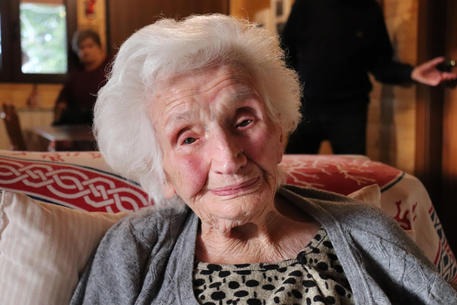 Addio a Nonna Peppina, la donna simbolo del terremoto del 2016