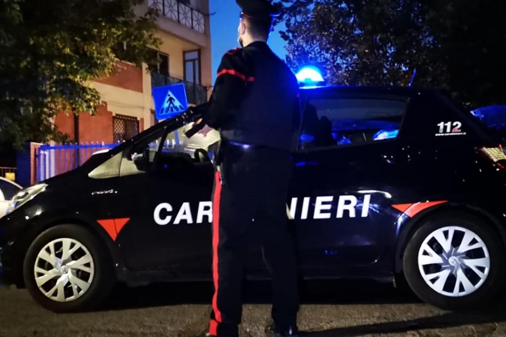 Grottammare – In sette in un parcheggio all’ora del coprifuoco, multati dai carabinieri