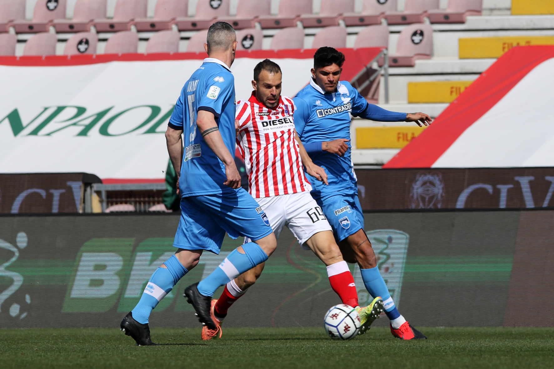 Calcio Serie B- Pescara battuto per 1-0 anche dal Vicenza