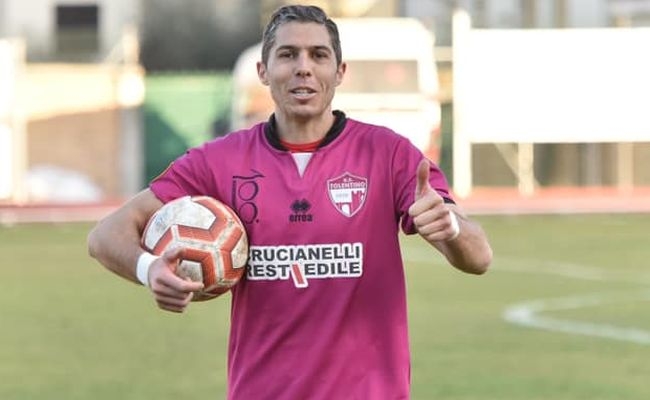 Calcio serie D – Rimonta Tolentino: a Recanati finisce 2-2