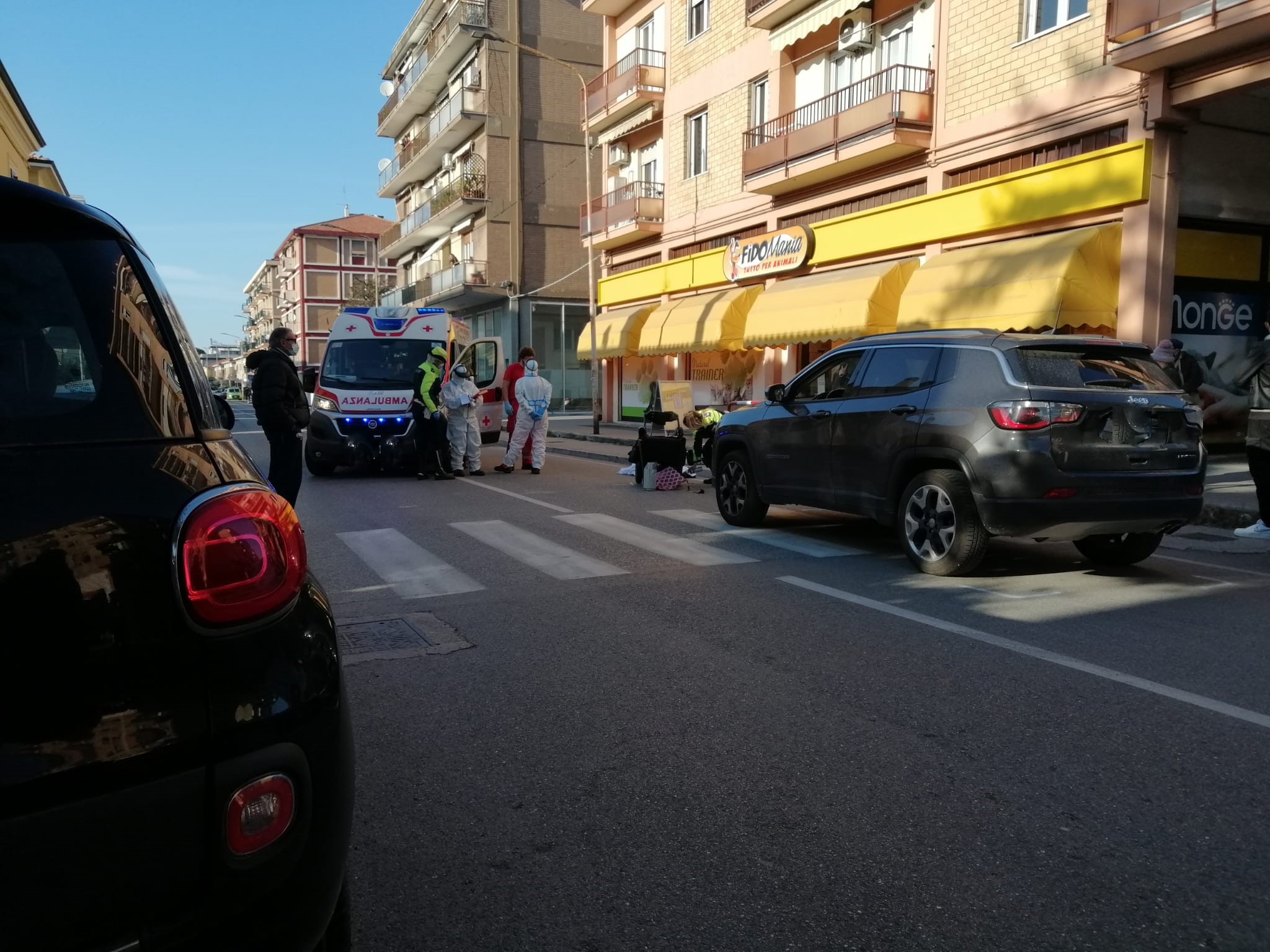 Pesaro – Disabile in carrozzina travolto e ucciso da Suv sulle strisce