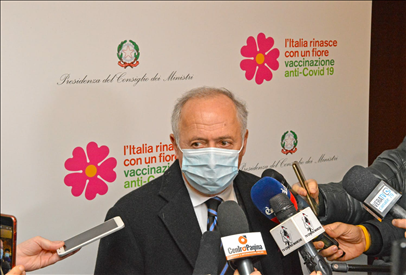 Saltamartini: “Risentiamo di questo stop&go dei vaccini Astrazeneca”