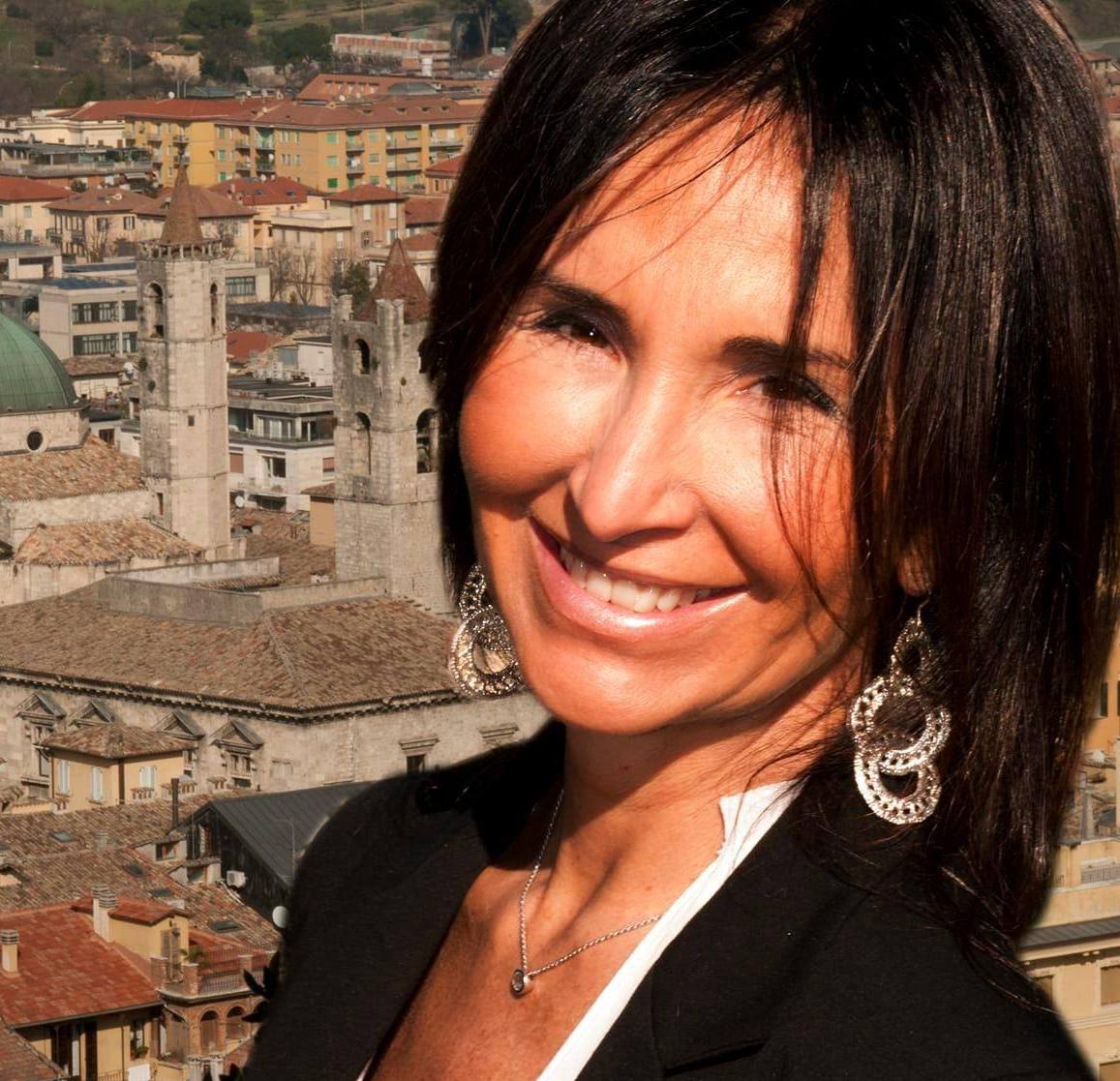 Marche, Battistoni (FI): Donatella Ferretti nuovo capo dipartimento formazione politica FI Marche