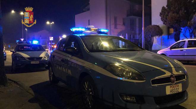 Pescara – Viaggiava con 10 chili marijuana, arrestato 28enne albanese