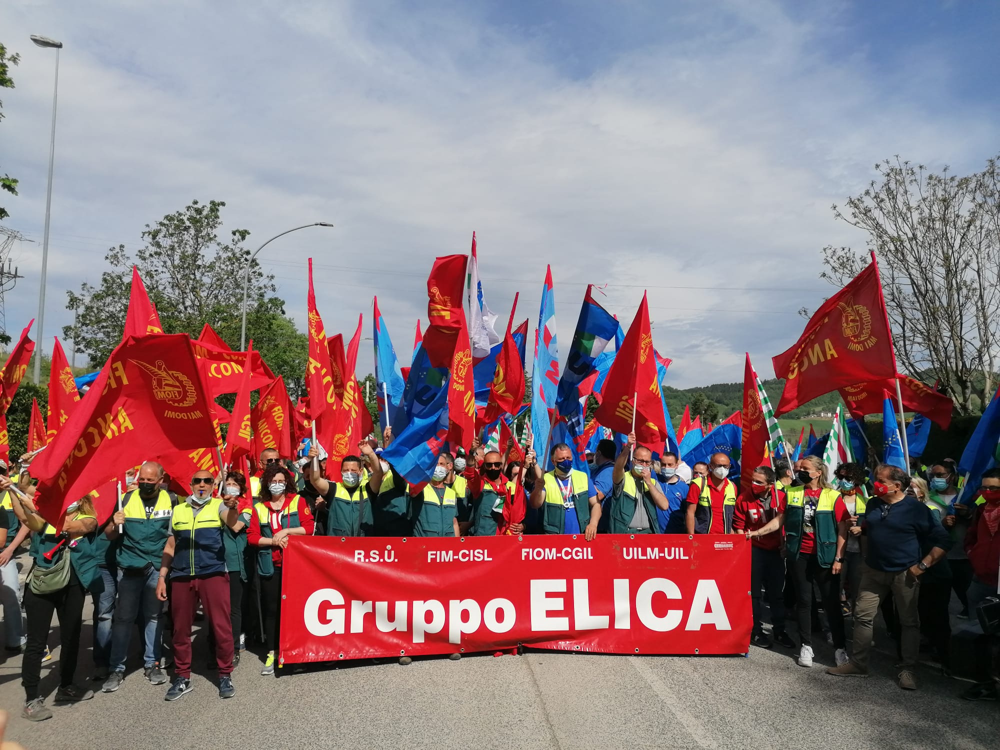 Sit-in Elica, Acquaroli assente per impegni istituzionali: “Per la Regione presente Aguzzi”