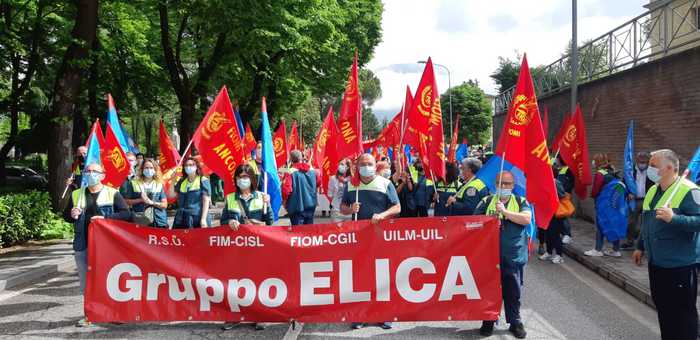 Elica: operai scioperano in vista dell’incontro in Regione