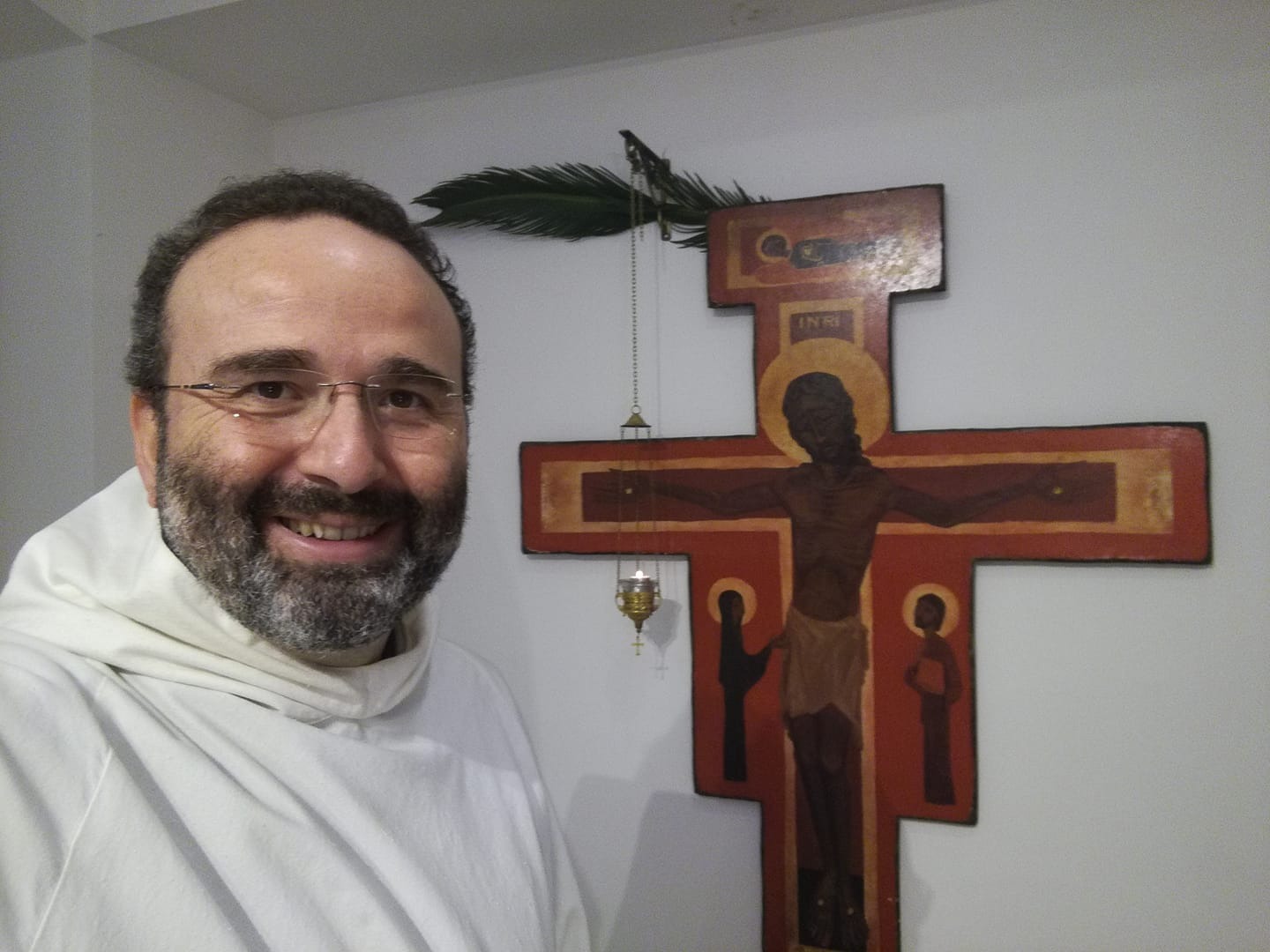 Centobuchi – Don Gianluca Pelliccioni non è più parroco, il Vescovo lo solleva dall’incarico