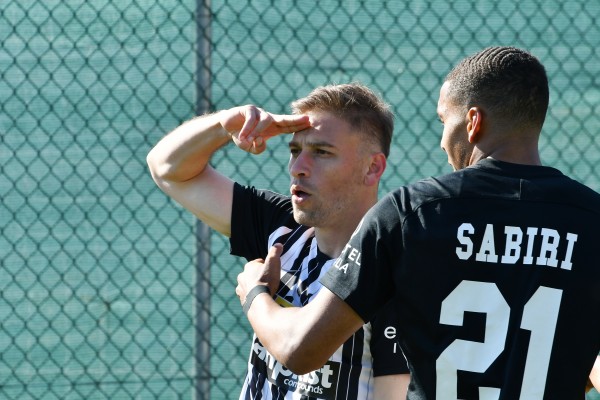 Calcio serie B – Ascoli, Dionisi nuovo capitano: “Sono orgoglioso e fiero”