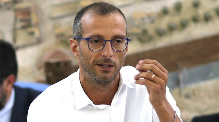 Pesaro – Seconda dose per il sindaco Ricci, accuse alla destra sovranista: “Irresponsabili”