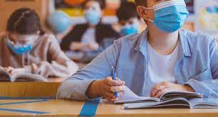 Scuola – Senza obbligo di vaccinazione si torna in classe con la mascherina