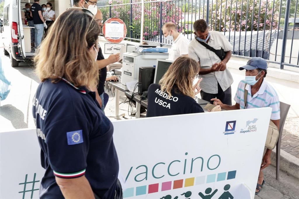Vaccini itineranti, nel weekend il camper fa tappa a Porto Sant’Elpidio