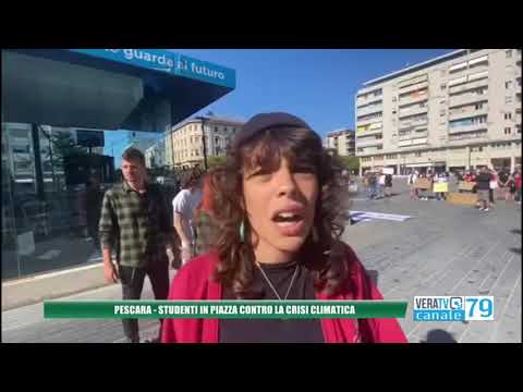 Pescara – Studenti in piazza contro la crisi climatica
