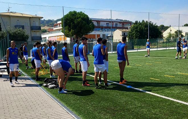 Calcio serie C – Fermana, Domizzi e la sfida al Montevarchi: “Tappa importante”