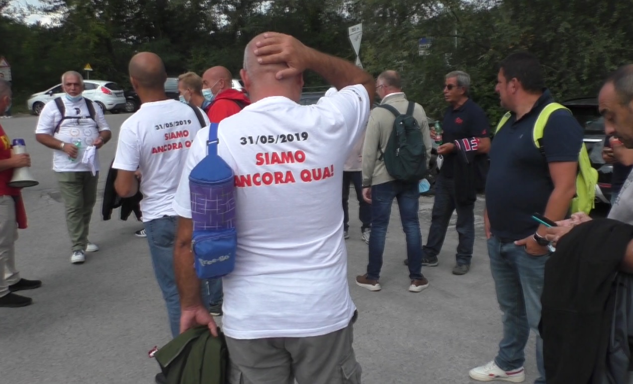Comunanza – Sciopero alla Whirlpool per solidarietà verso i 150 operai di Napoli