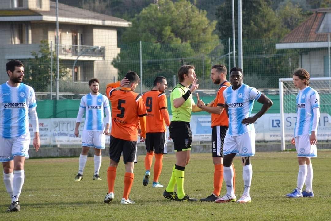 Due settimane di stop anche per il calcio dilettanti