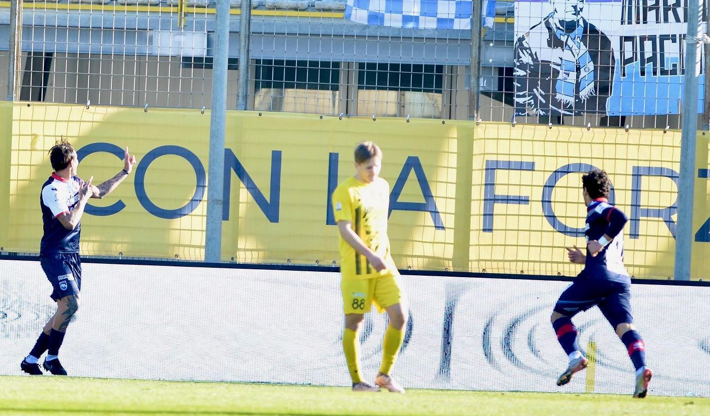 Viterbese-Pescara 1-3: i biancazzurri la chiudono già nel primo tempo