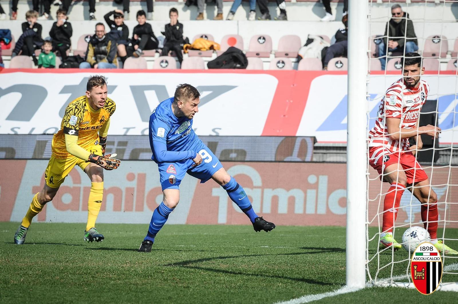 Ascoli, allenamento congiunto con la Primavera al Del Duca