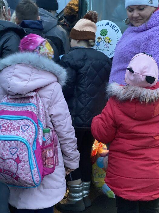 In fuga dalla guerra, giunti a Torino 50 bambini ucraini
