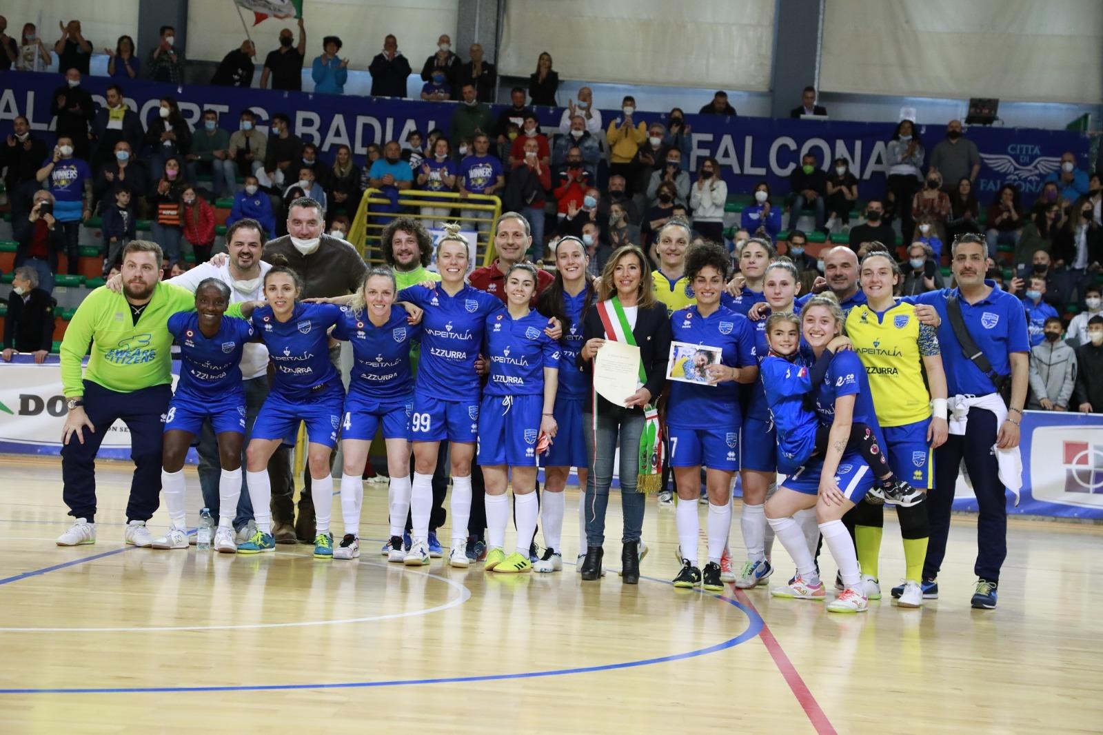 Calcio a 5 femminile: Falconara, 6-0 al Kick Off e testa agli spareggi Scudetto