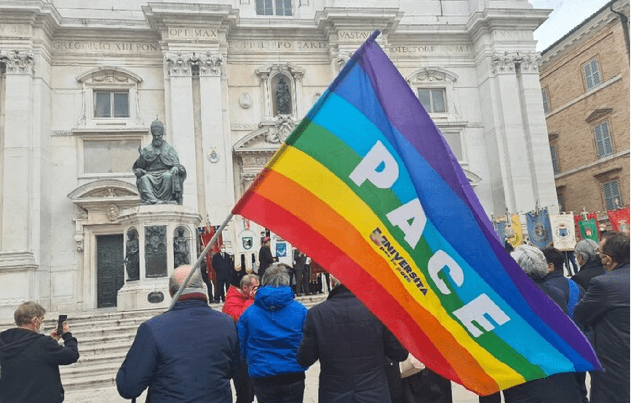 Marcia per la Pace a Loreto: “Bene preghiera e parole, ma occorre cambiare il sistema”