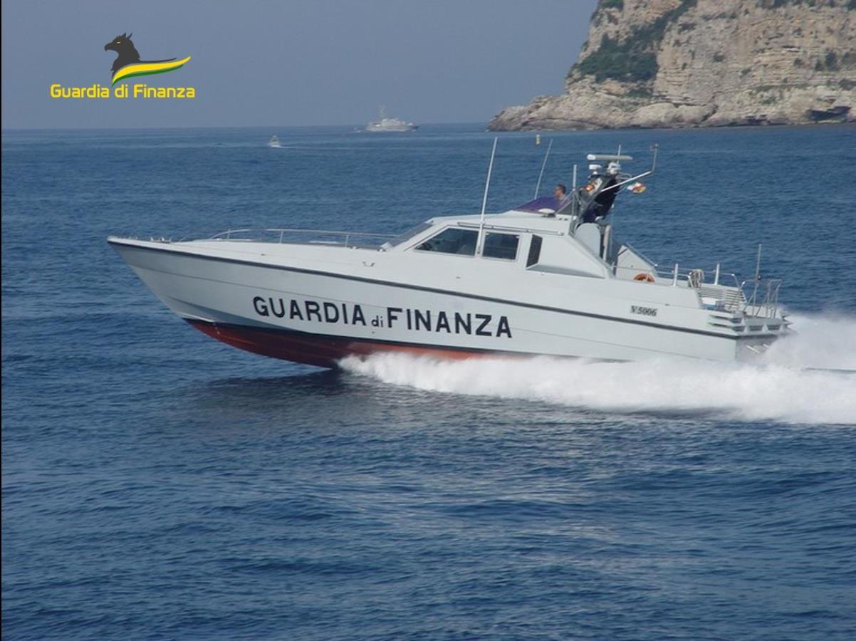 Ancona – “Furbetti” del reddito di cittadinanza, denunciati 5 operatori della pesca