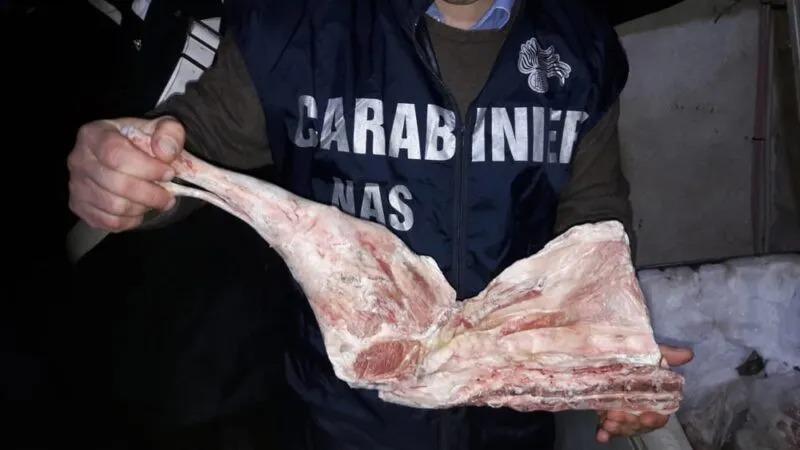 Pasqua: carne macellata abusivamente, Nas bloccano 3 allevamenti in Abruzzo