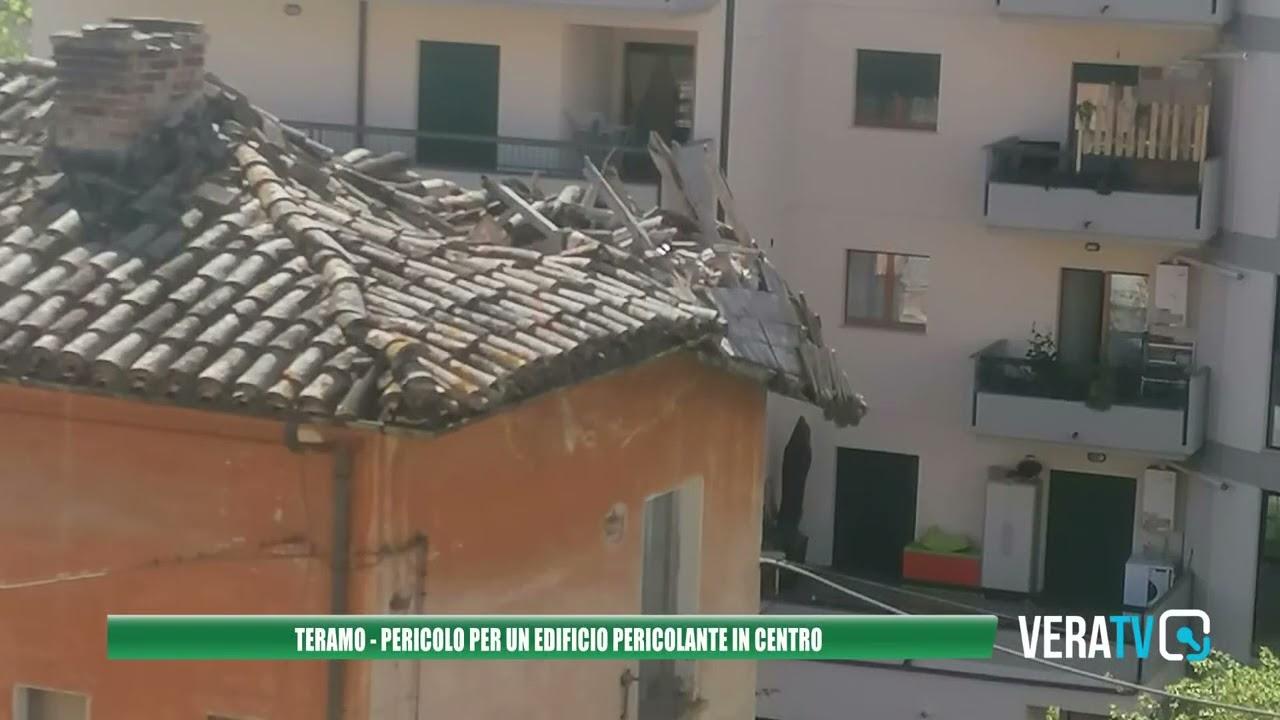 Teramo – Edificio pericolante in centro