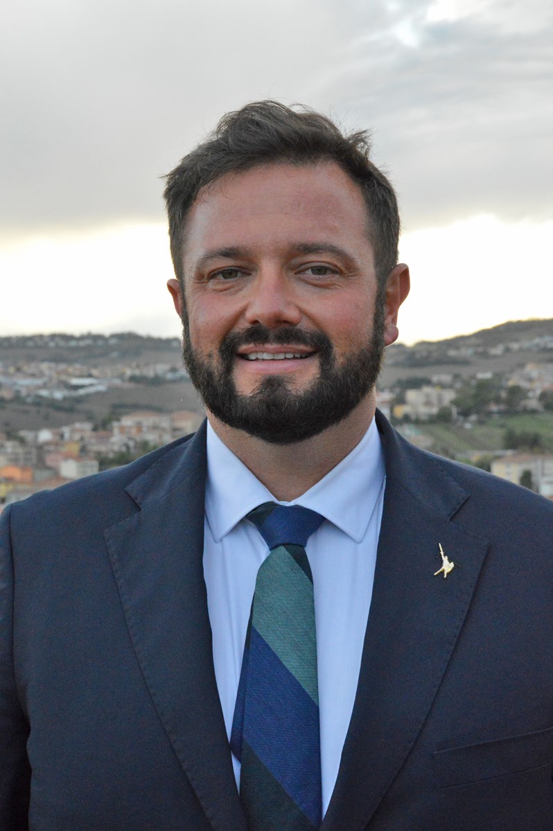 Il ministro Giorgetti a Senigallia. Carloni: “L’Italia riparte dalle regioni”