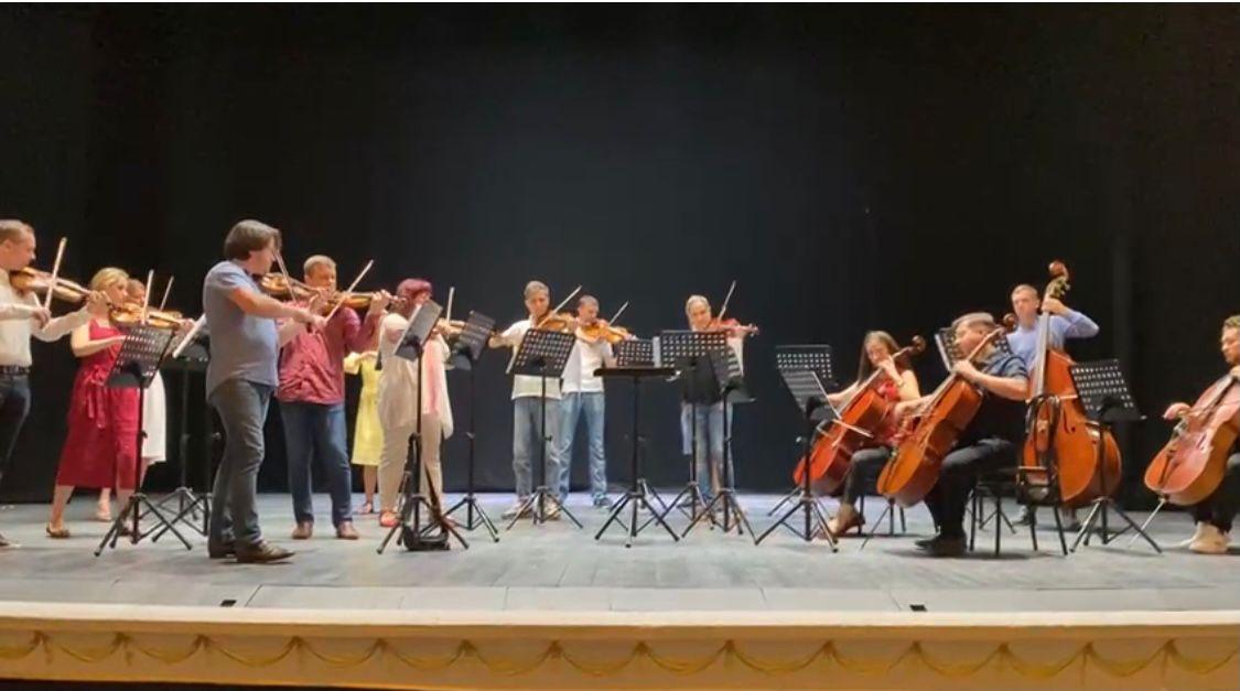 Chieti adotta i virtuosi di Kiev, giovedì l’esibizione dei musicisti al Marrucino