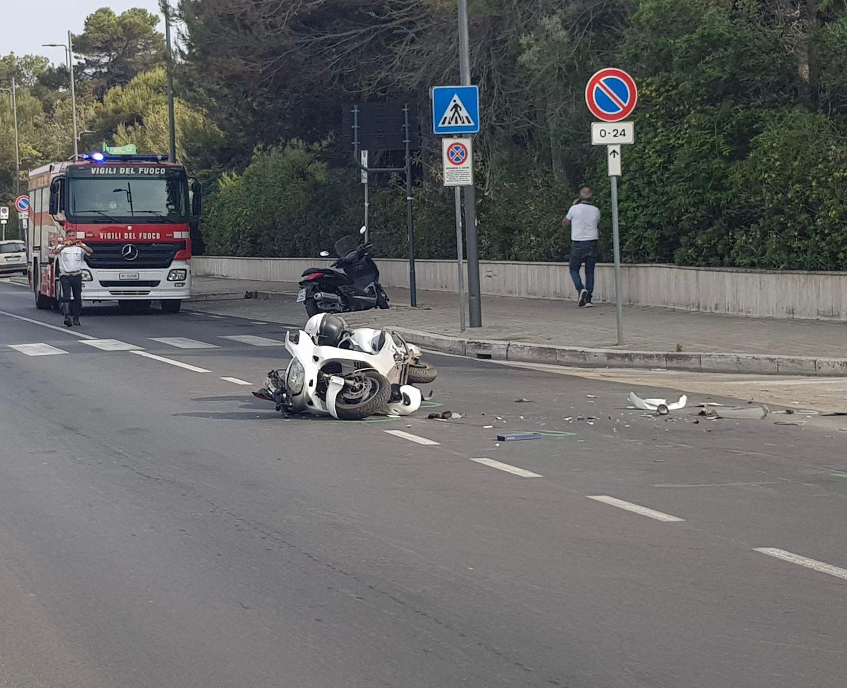 Grave incidente sul lungomare di Montesilvano, muore motociclista