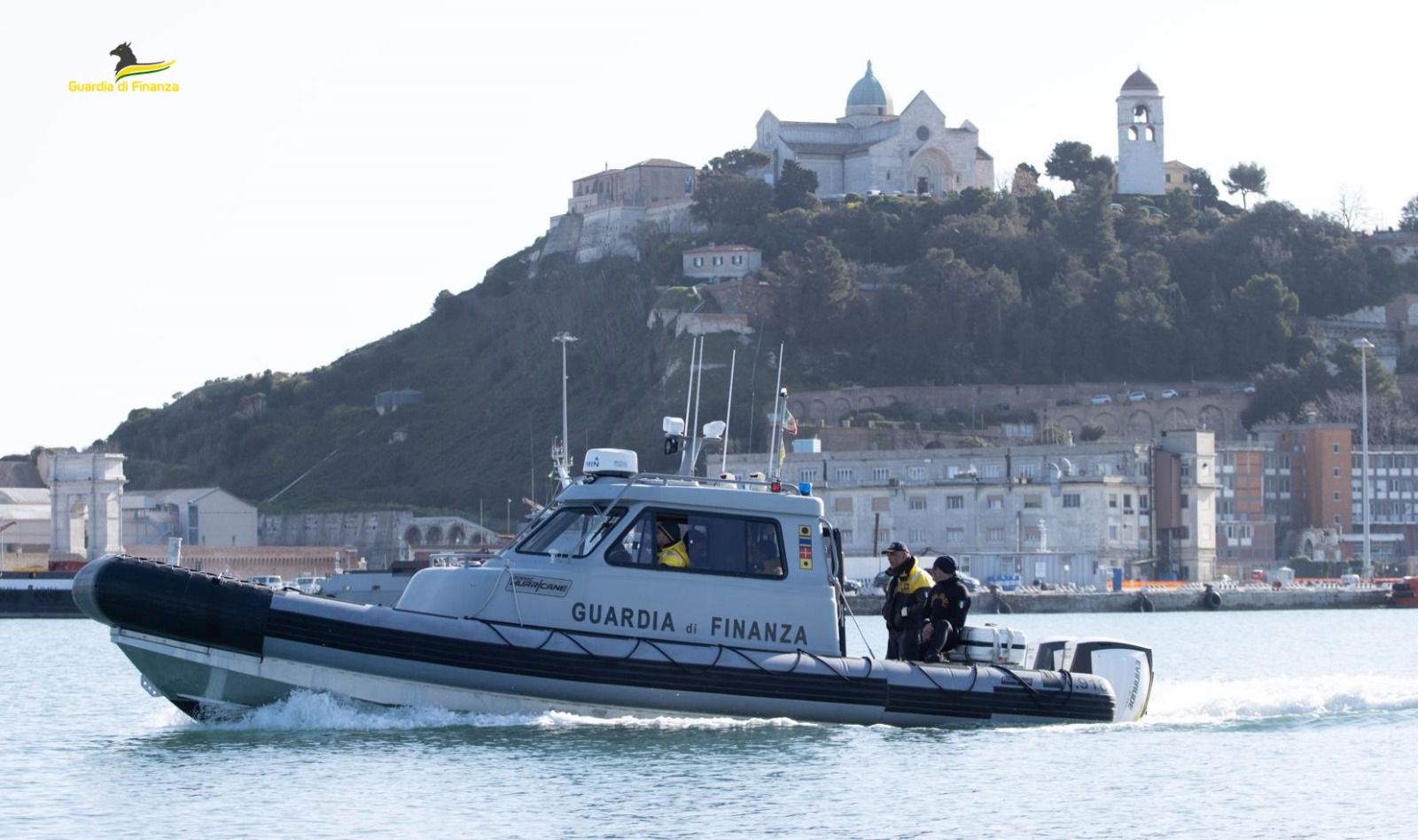 Charter nautico, scoperti illeciti fiscali e noleggi abusivi