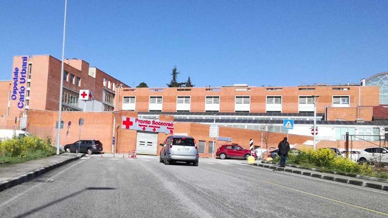 Pronto soccorso Jesi in difficoltà, approvata la mozione di Latini