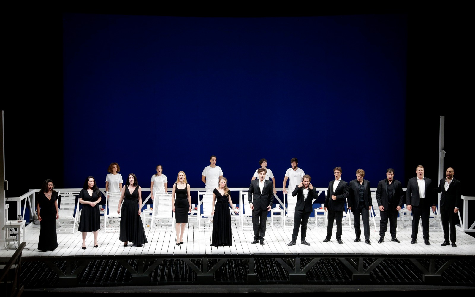 Rossini Opera Festival, torna la cantata simbolo Il viaggio a Reims