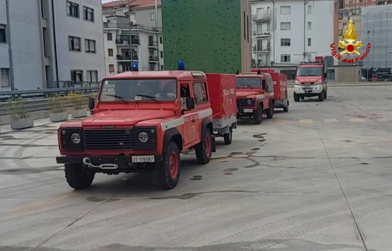 Sezione operativa dei vigili del fuoco di Ancona ed Ascoli Piceno in Toscana per il maltempo