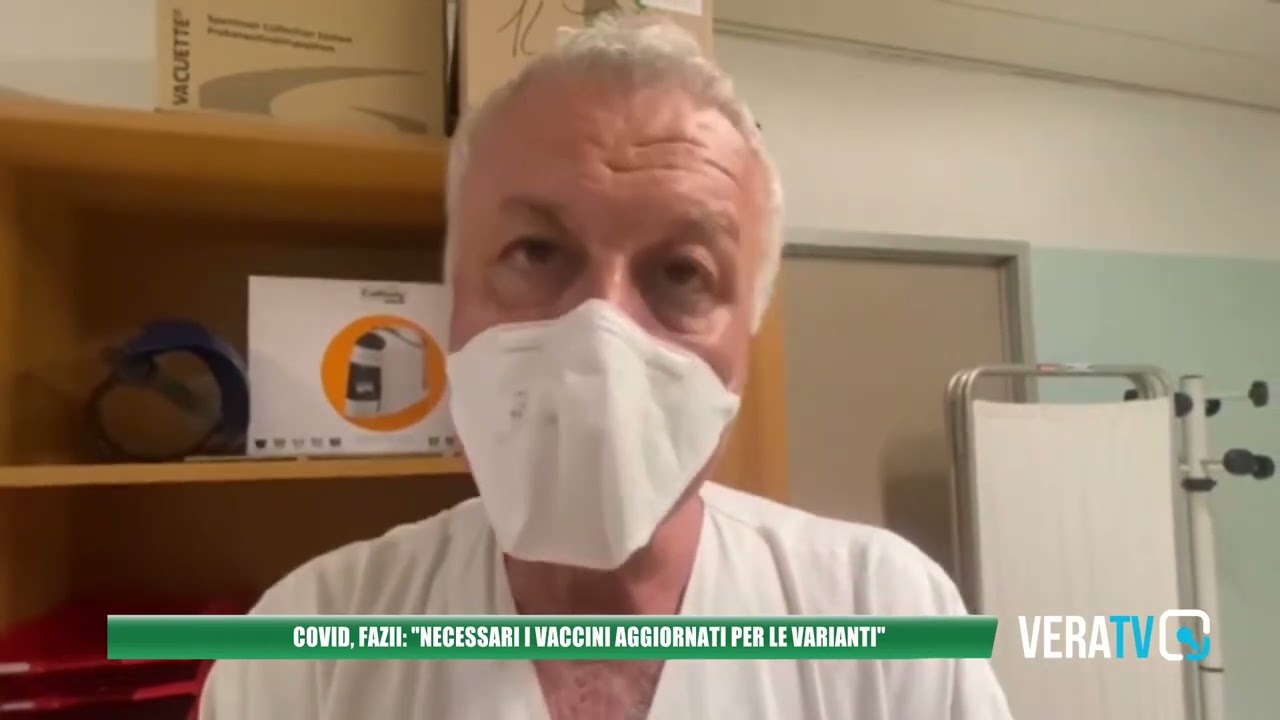 Abruzzo – A scuola senza mascherine, il virologo Fazii: “Servono vaccini aggiornati per le varianti”