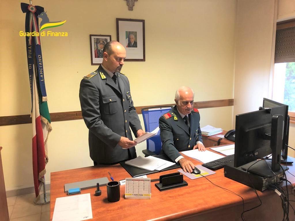 Oltre 100mila euro di trasferimenti ‘illeciti’, nel mirino della Guardia di Finanza tre società