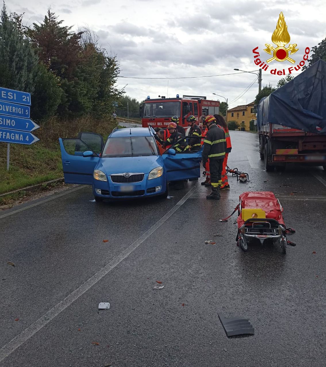Osimo – Incidente tra camion e auto, un uomo in ospedale