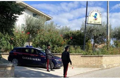 Corropoli – Tenta di rubare l’auto all’agriturismo “Il Grillo”, identificato il ladro