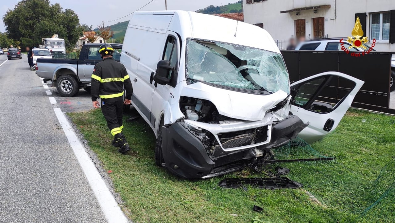Incidente stradale a Serra de’ Conti
