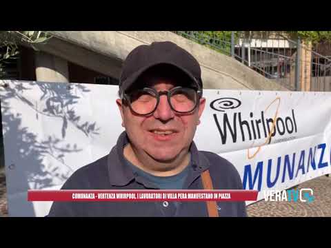 Comunanza – I lavoratori della Whirlpool protestano in piazza: “Dobbiamo difendere lo stabilimento”