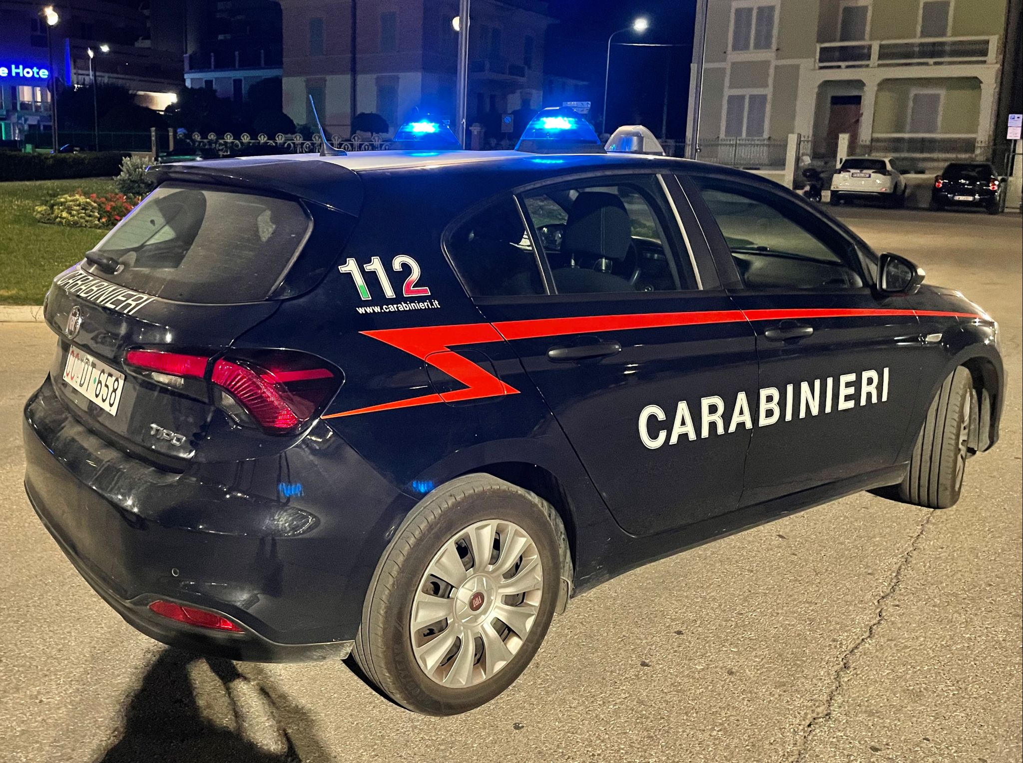 Aggredisce il personale sanitario del Pronto Soccorso e inveisce contro i carabinieri, 55enne arrestato a Penne