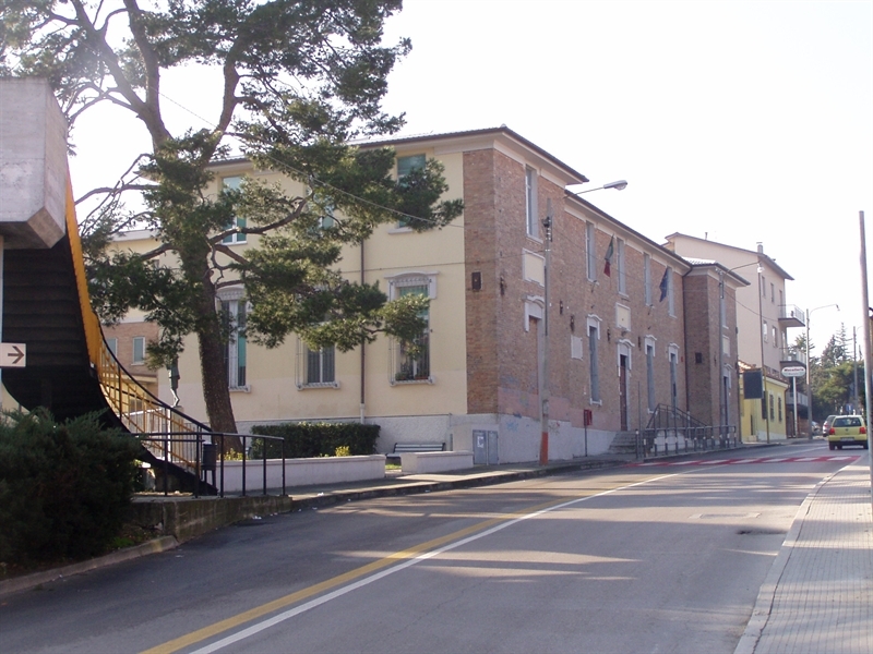 Ancona. Le nuove sedi delle tre scuole trasferite per inagibilità