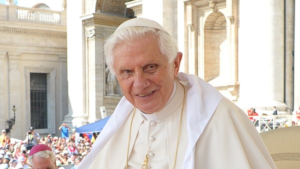 Abruzzo – Marsilio ricorda papa Benedetto XVI: “Se ne va un gigante”