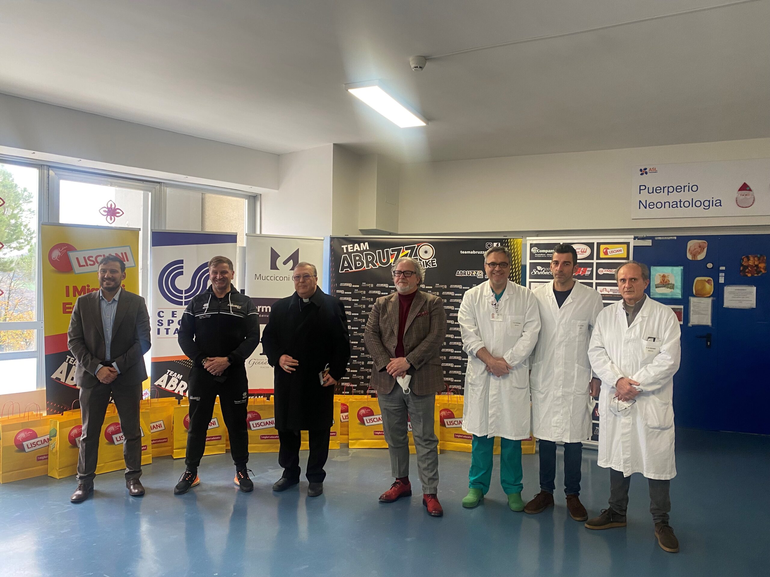 Teramo – Arrivano nuovi giochi alla pediatria del Mazzini da parte del CSI e Team Abruzzo Bike