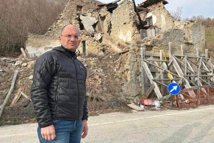 Terremoto: prima riunione operativa per il commissario Castelli