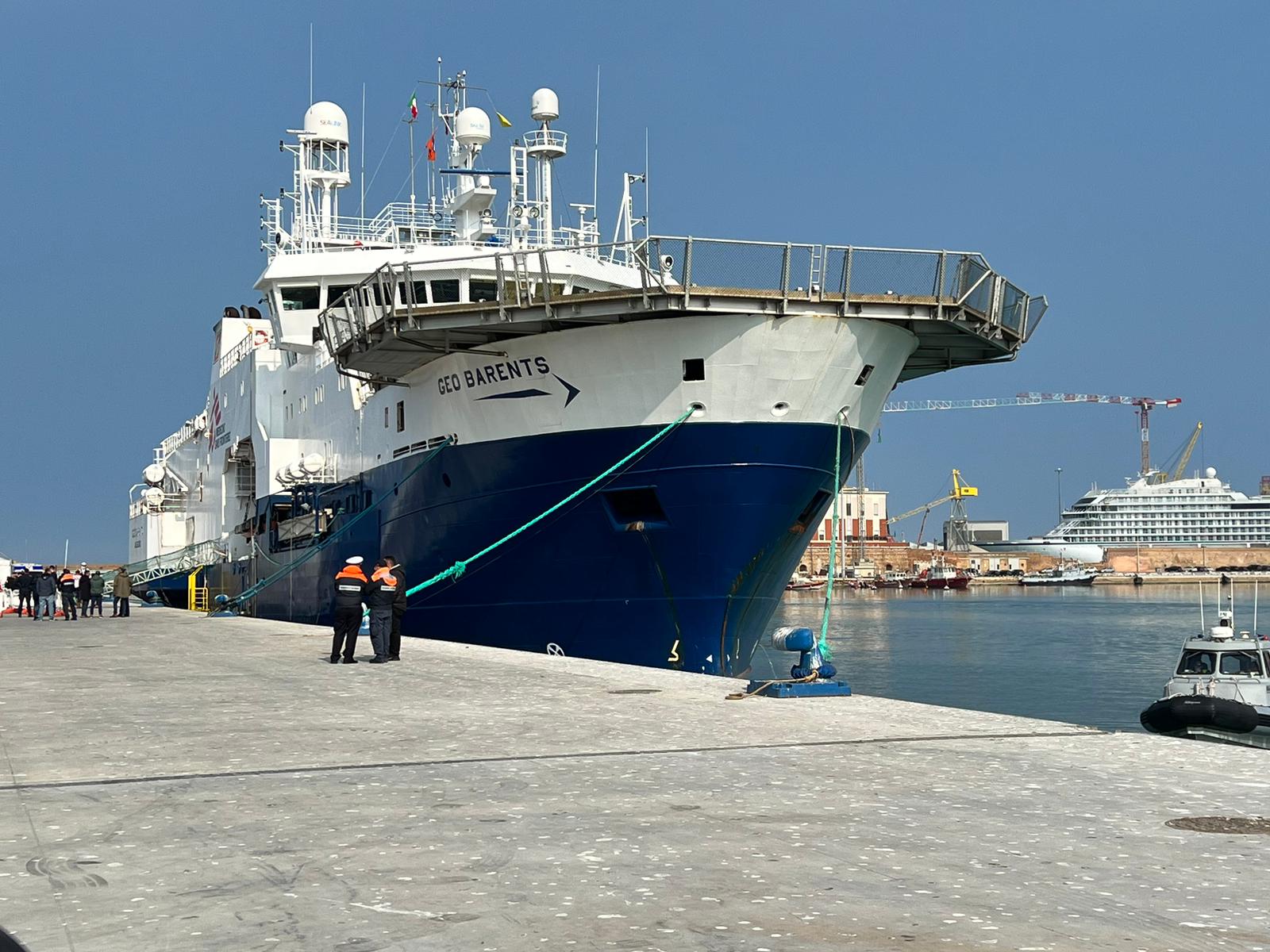 Ancona, Geo Barents in porto: tutto pronto per lo sbarco di 48 migranti